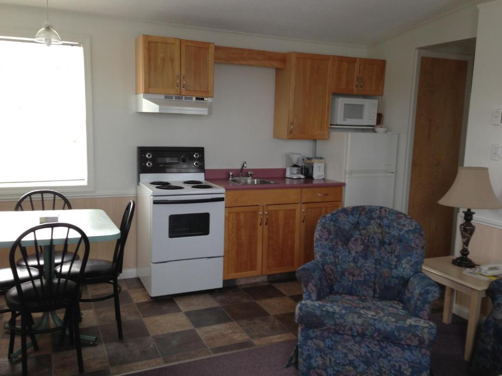 Settler'S Inn & Motel Plaster Rock Ruang foto