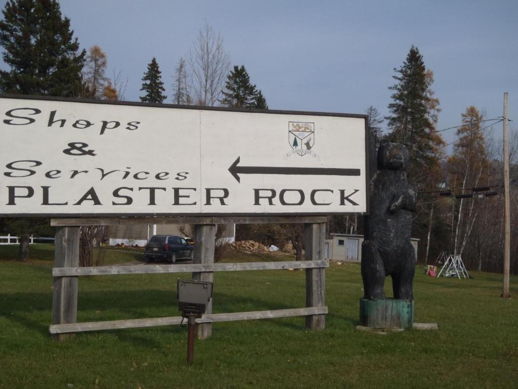 Settler'S Inn & Motel Plaster Rock Bagian luar foto